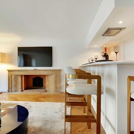 Elegant Apartment - 2Bd-6P - Avenue Montaigne 巴黎 外观 照片