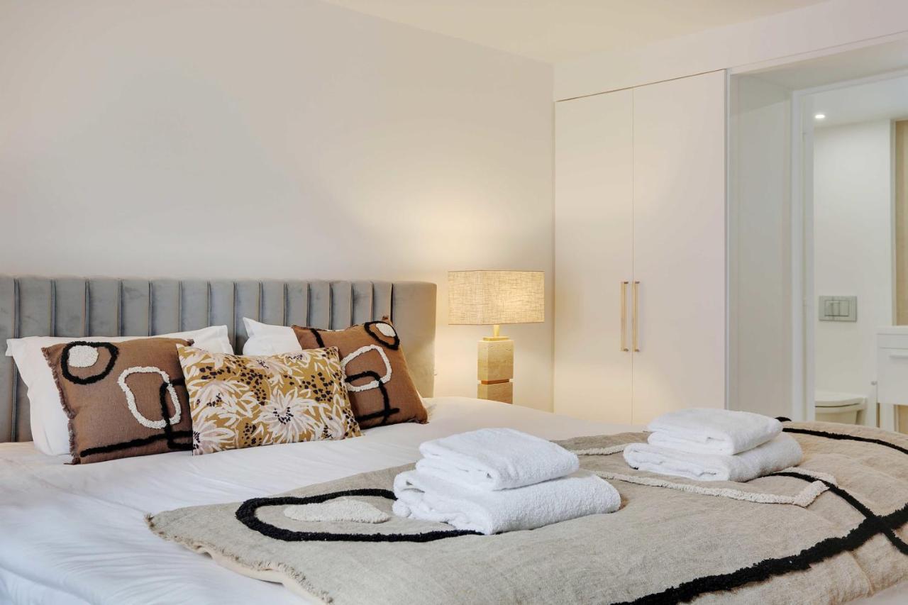 Elegant Apartment - 2Bd-6P - Avenue Montaigne 巴黎 外观 照片
