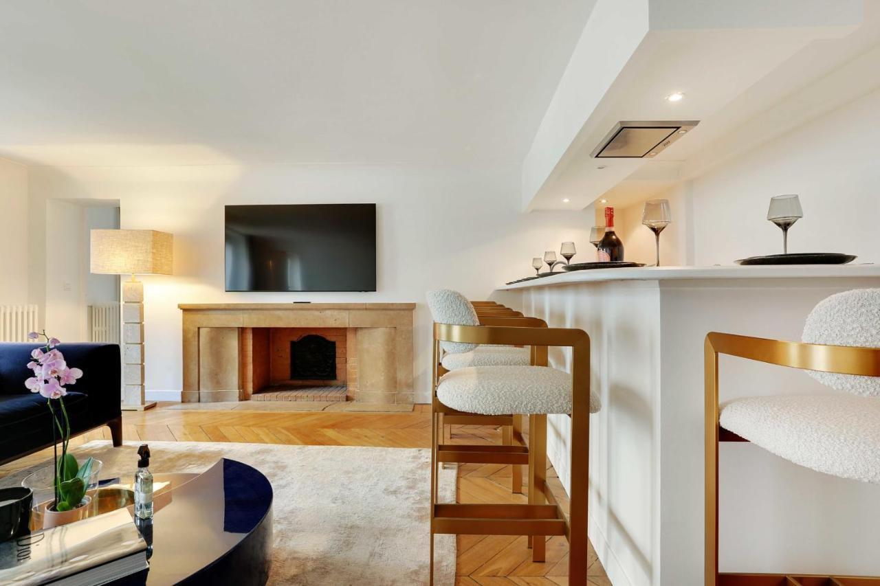 Elegant Apartment - 2Bd-6P - Avenue Montaigne 巴黎 外观 照片